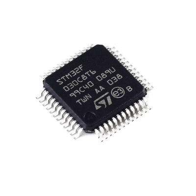 Puce MCU de contrôle de commutateur de STM32F030C8T6 LQFP48 32Bit