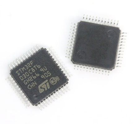 puce 32Bit de contrôle de commutateur de 0-15W STM32F030RCT6 LQFP-64